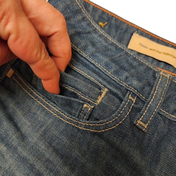 Pilcro and the Letterpress Stet Mid-Rise Jean Shorts - Picture 3 of 10